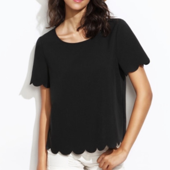 Black scallop t shirt Clearance